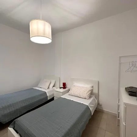 Kennedy38 Apartment Bari